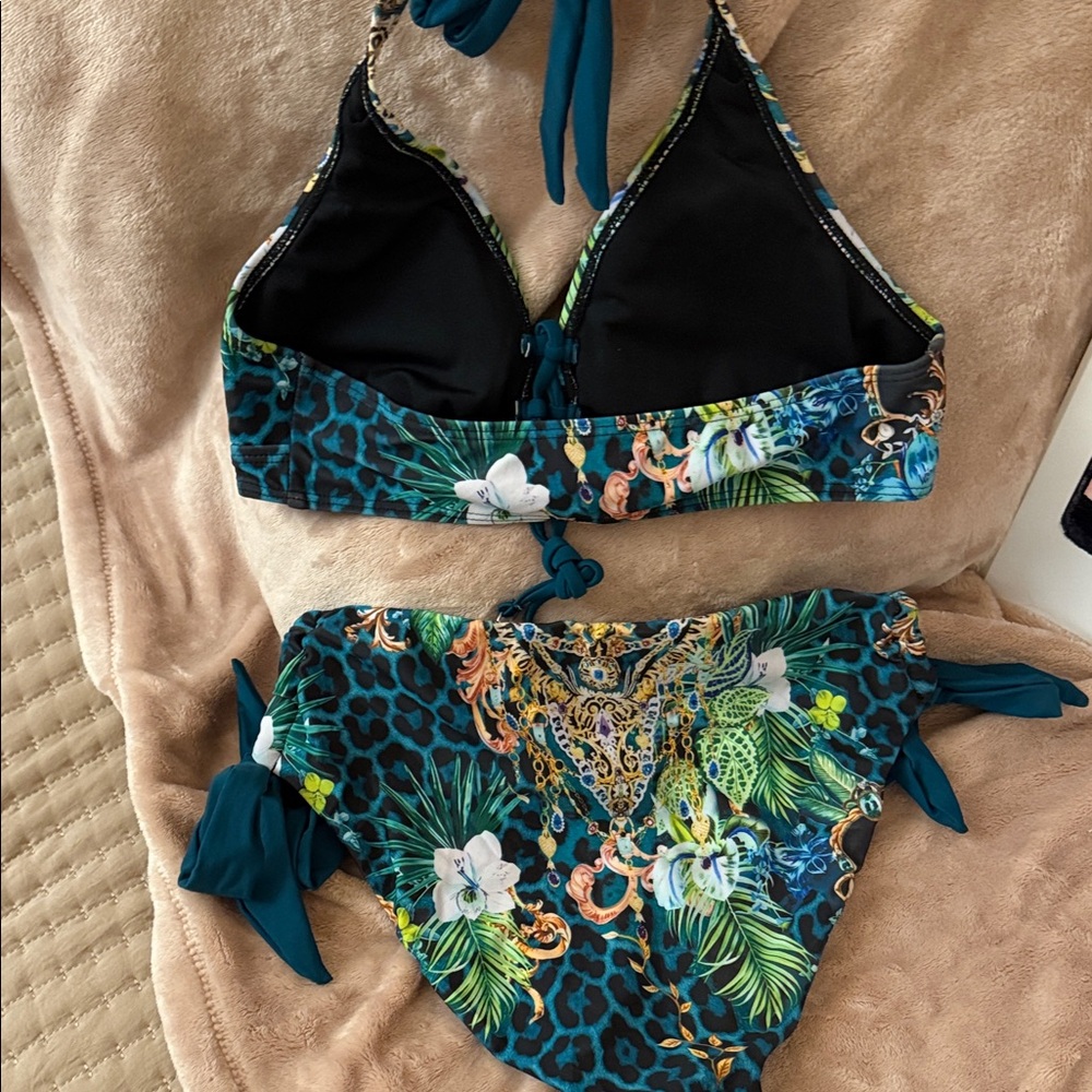 Tropical Print Bikini Set - Picture 2 of 4